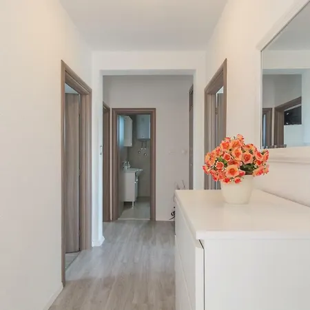 Kozina Apartment *